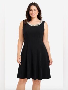Karl Lagerfeld Paris NWT Fit & Flare Sleeveless Pearl Neck Dress Career Size 12